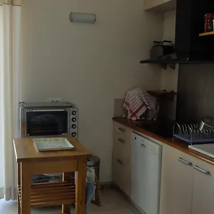 https://le-jardin-dadam-cecilia.fr-provencehotel.com